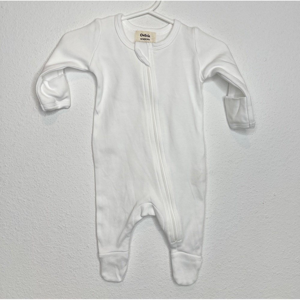 new white owlivia footie